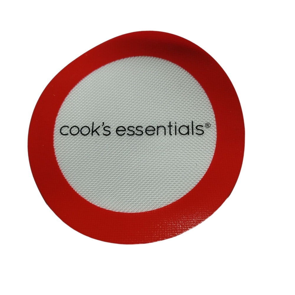 Cook's Essentials ~ White and Red Silicone Baking Mat Set. 5 Pieces NWOT - Picture 6 of 6